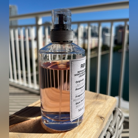 Maison Margiela Replica Springtime in a park, authentic 100ml bottle - Picture 2 of 3